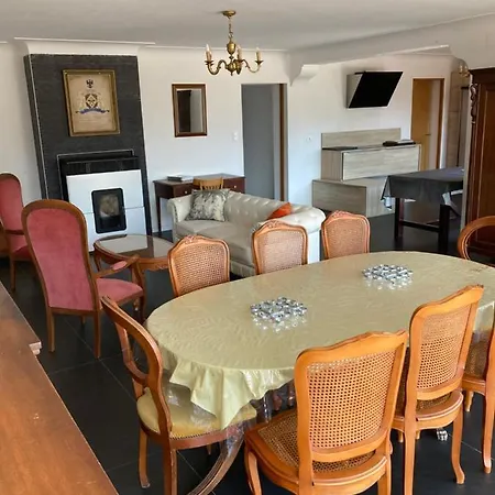 La Sur Le Toit Apartment *