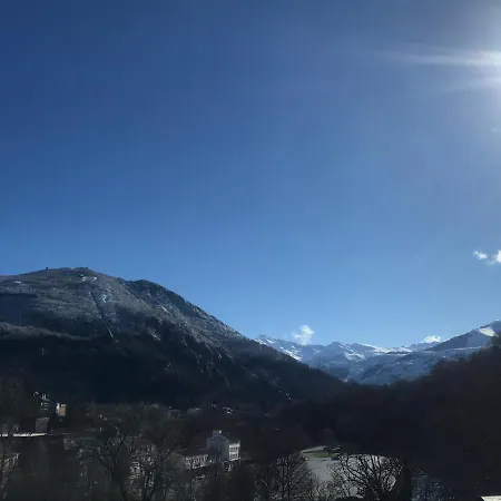 아파트 La Sur Le Toit 루르드